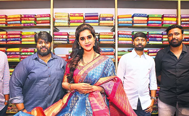 Nabha Natesh Open RS Brothers Showroom in Secunderabad - Sakshi