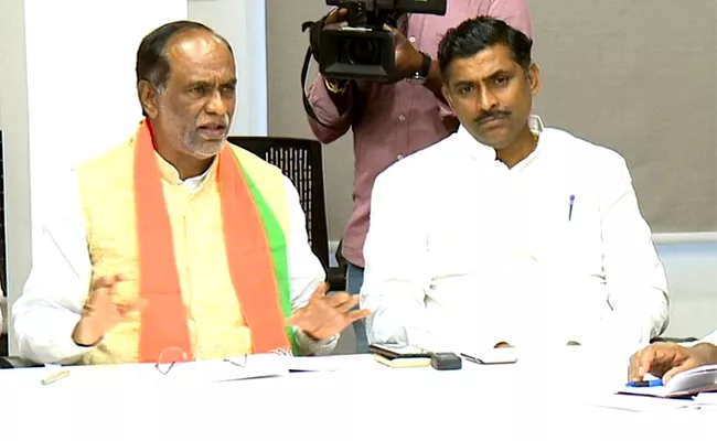 BJP Core Committee Member Premodhar Reddy Slams On TRS Governament Over  - Sakshi