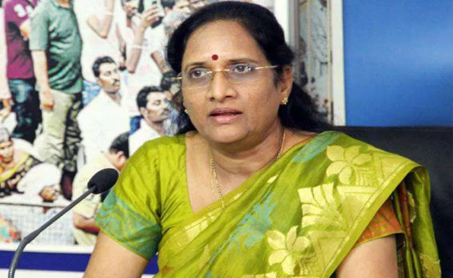 YSRCP Leader Vasireddy Padma Fires On TDP Leaders - Sakshi