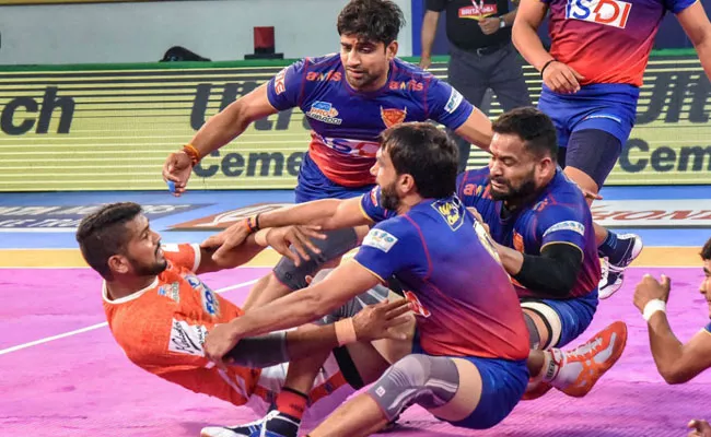 Dabang Delhi Beat Puneri Paltan 60-40 - Sakshi