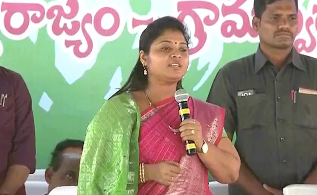 Pushpa Srivani Comments On Grama Sachivalayam Appointments - Sakshi