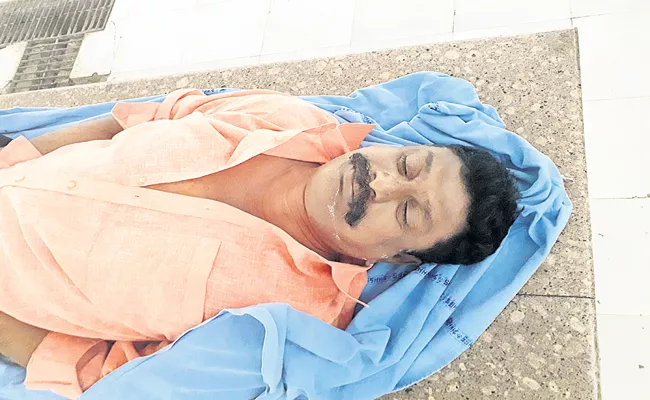 Suicide of Katika Reddy Srinivasula Reddy - Sakshi