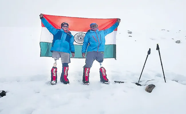 Mountaineering Bhagirath-2 mountain by Handicaped - Sakshi