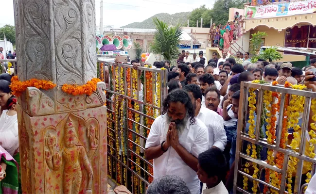 Anna Rambabu Tirumala Padayatra Starts In Kakarla At Prakasam - Sakshi