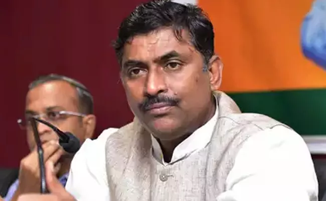 BJP Leader Muralidhar Rao Comments ON TRS And TDP In Delhi - Sakshi