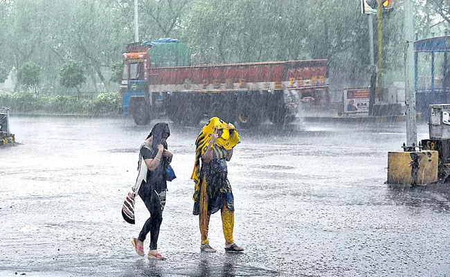 Mild Rains in Next Three Days - Sakshi