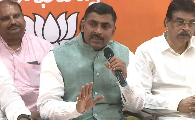 BJP Leader Muralidhar Rao Comments On Congress - Sakshi