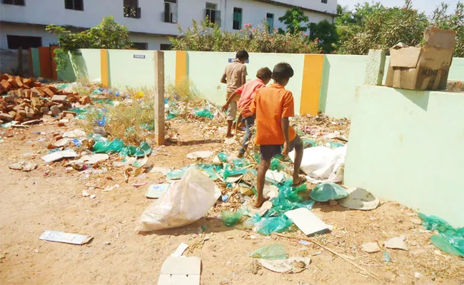 Child Labour In Nellore - Sakshi