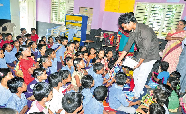 Young Man Helps Children Education in Hyderabad - Sakshi