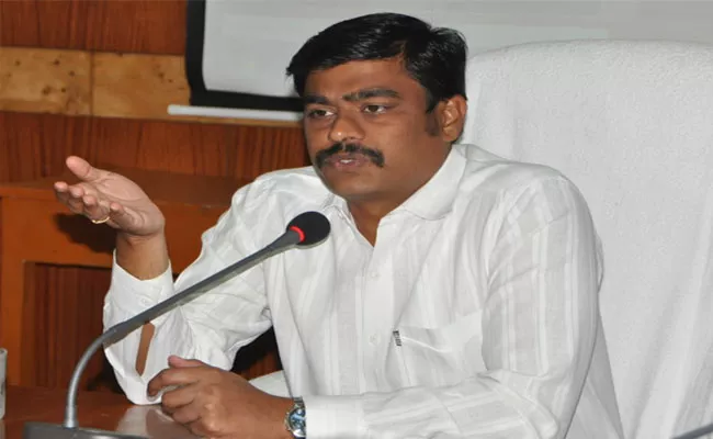 Collector Nivas Says Basic Infrastructure Is Compulsory In Every Hostel In Srikakulam - Sakshi