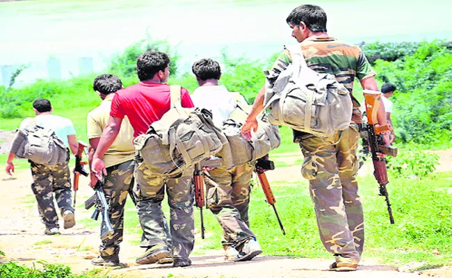 Due To Maoists Warangal Police Vigilant On Borders - Sakshi