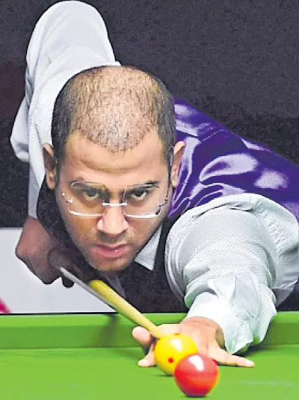 Gilchrist Beats Kothari To Reclaim World Billiards Title - Sakshi