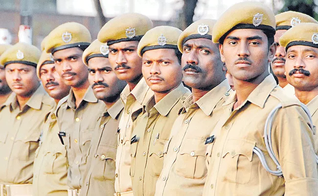 Andhra Pradesh Government Hikes Home Guards Salarys - Sakshi