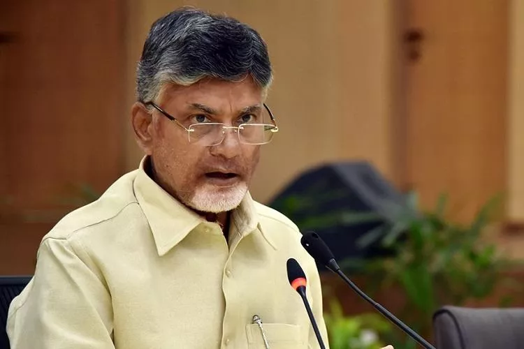 TDP Chief Chandrababu Naidu U-Turn On Centre Again - Sakshi