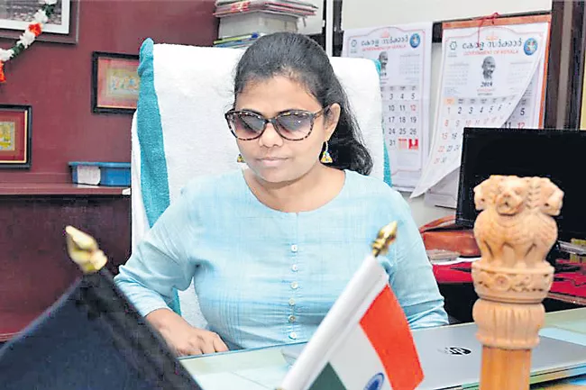 Pranjal Patil to take charge as sub-collector in Kerala - Sakshi