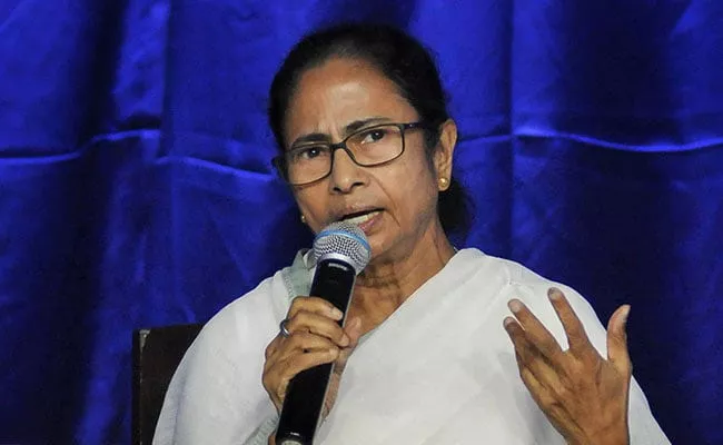 Mamata Banerjee Slip Of Tongue Says Nobel Winner Abhishek - Sakshi