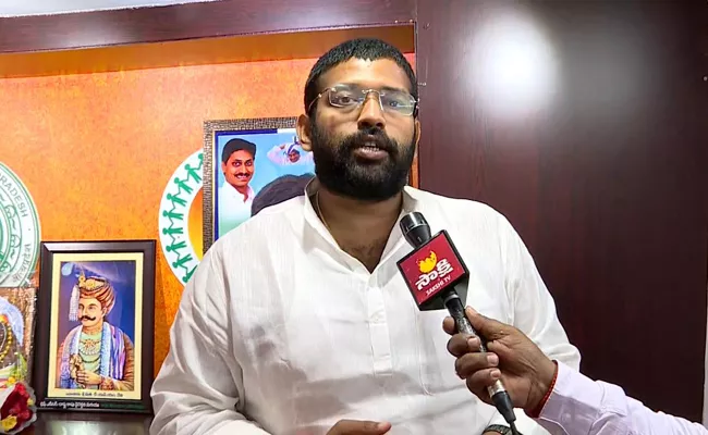 Jakkampudi Raja Criticizes TDP For Cheating Kaapu Corporation - Sakshi