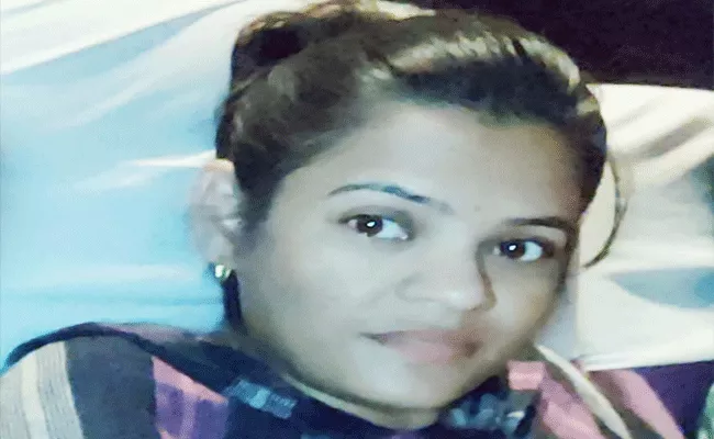 BHEL Woman Employee Commits Suicide Alleges Colleagues Torture Her - Sakshi