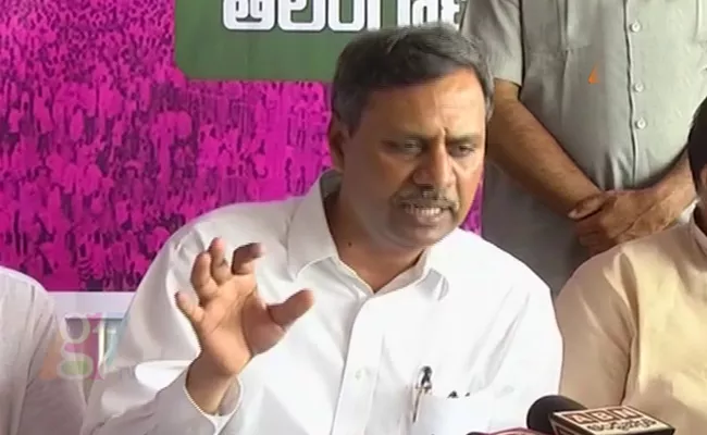 Huzurnagar Bypoll MLC Palla Rajeshwar Reddy Slams Uttam Kumar Reddy - Sakshi