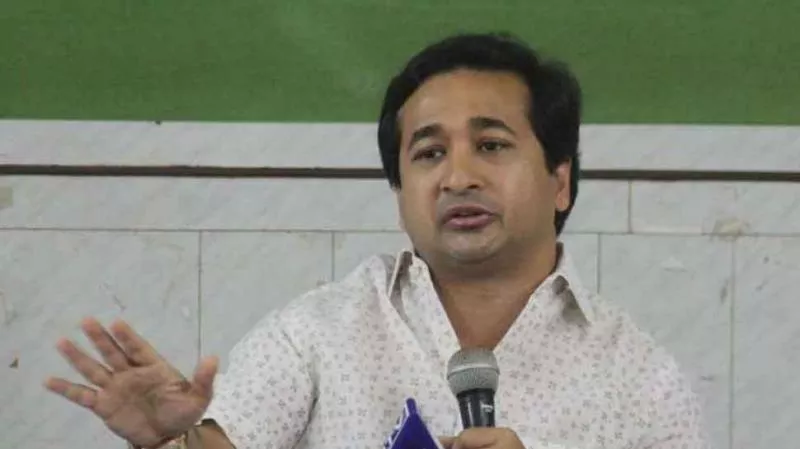 Nitesh Rane to contest Maharashtra assembly election as BJP candidate from Kankavali seat - Sakshi