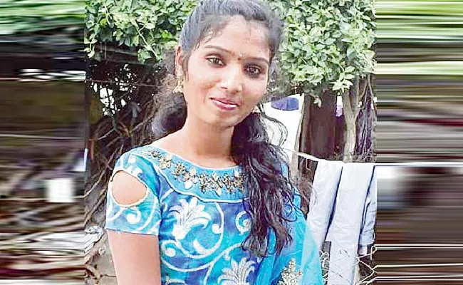 Bride Commits Suicide in Hyderabad - Sakshi