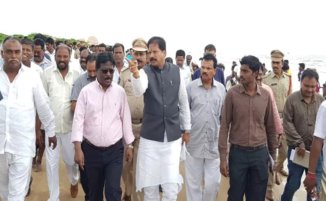 Deputy Speaker Kona Raghupathi Conducted Meeting Over Karthika Pournami In Guntur  - Sakshi