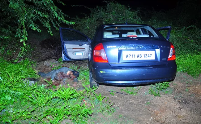 Brutal Murder of a Man in Nagaram Village - Sakshi