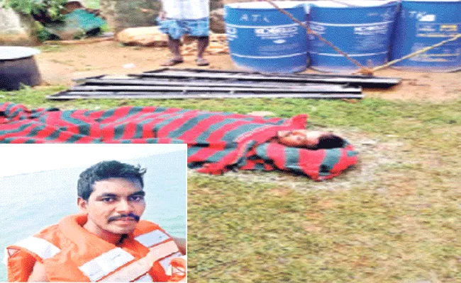 Man Died As Electrocution In Nelluru - Sakshi