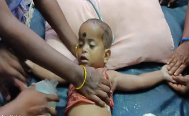 Two Years Boy Died After Fell Into Water Pond In khammam - Sakshi