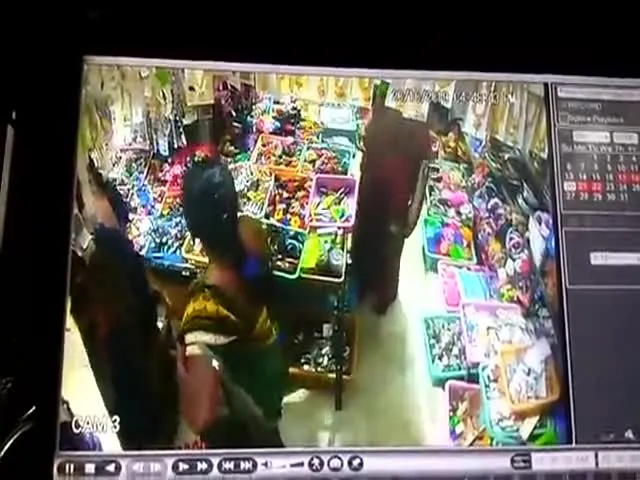 Woman Caught on CCTV Camera Stealing Things in China Shop