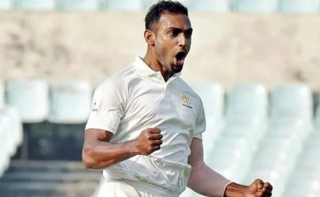 Mithun 1st Karnataka Bowler To Take Hat Trick In Vijay Hazare Trophy - Sakshi