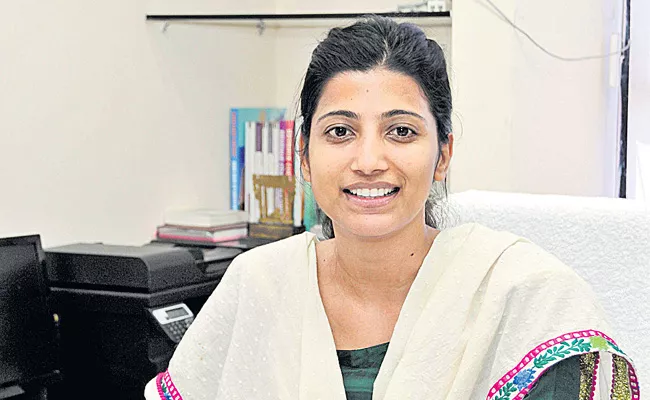 IAS Kata Amrapali Appointed In Central Services - Sakshi