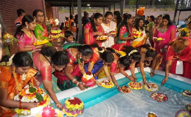 TAMA Organised  Bathukamma And Dasara Celebrations In Atlanta - Sakshi