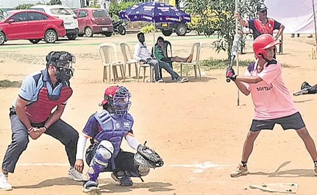 Telangana Softball Teams In Pre Quarters - Sakshi