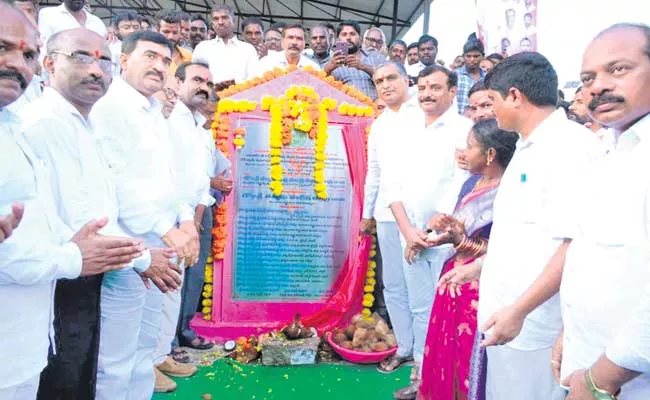 Harish Rao Speech About Haldi Vagu Check Dam In Siddipet - Sakshi