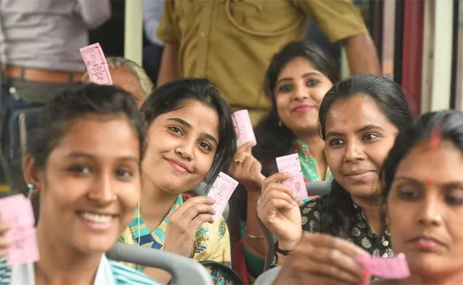 Arvind Kejriwal Launches New Scheme Free Bus Ride Women In DTC - Sakshi