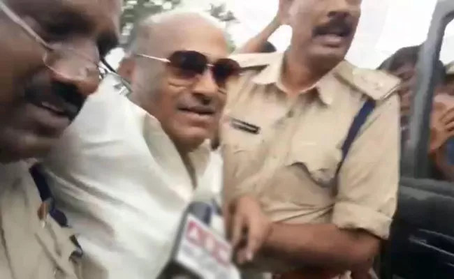 Former MP JC Diwakar Reddy Arrested - Sakshi