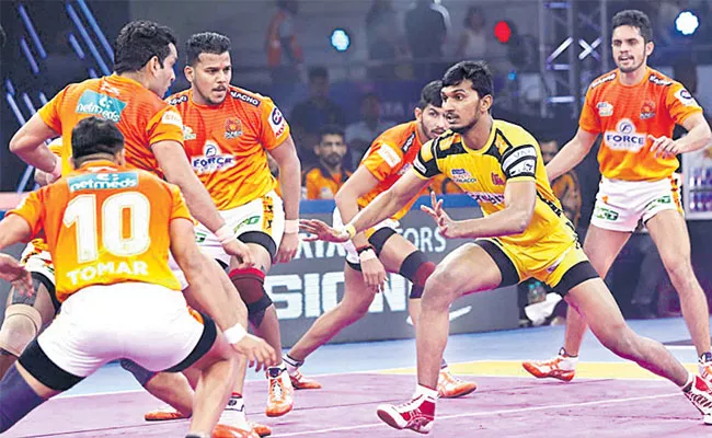 Pro Kabaddi League Puneri Paltan Beat Telugu Titans 53-50 - Sakshi