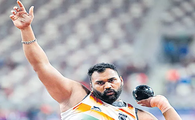 Tejinder Pal Singh Toor Fails To Make Shot Put Final  - Sakshi