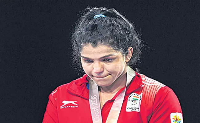 Olympic Medallist Sakshi Malik Removed From TOPS