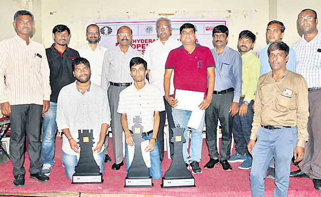 Bharat Kumar Reddy Gets Third Place In FIDE Championship - Sakshi