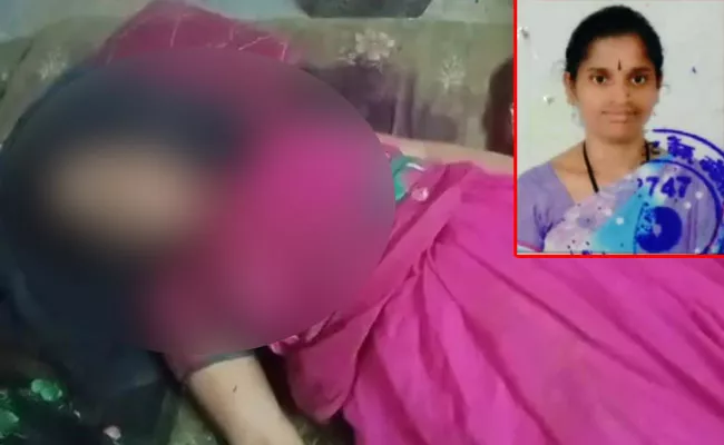 Husband Murders Wife with Scissors - Sakshi