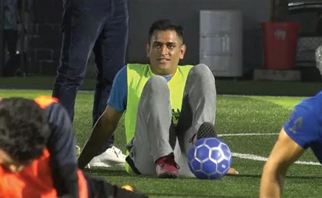 Dhoni And Arjun Kapoor Playing Charity Football Match in Mumbai - Sakshi