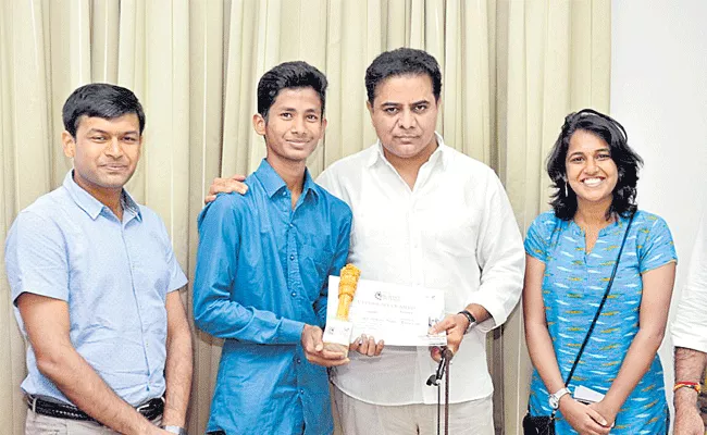 Minister KTR Congratulates Young Inventor Ashok - Sakshi