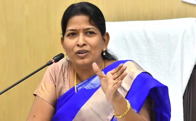 Minister Taneti Vanita Reacted On Narsapuram Incident That Father Hits His Two Children - Sakshi