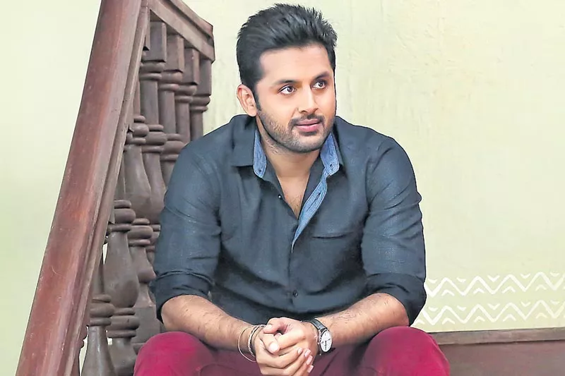 Nithin To Remake AndhaDhun in telugu - Sakshi