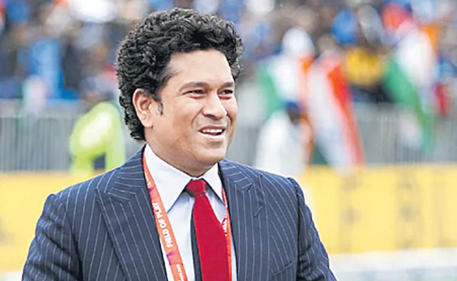 Very Few World Class Bowlers In Test Cricket Now Sachin - Sakshi