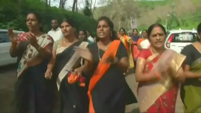  Ten Women Of Menstruating Age Were Sent Back From Sabarimala - Sakshi