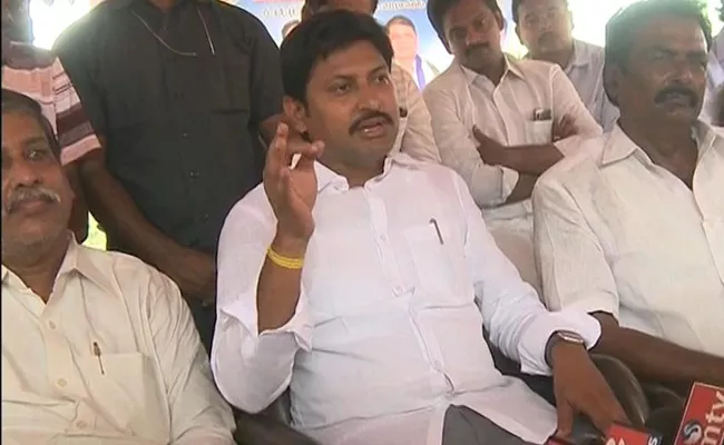 Denduluru MLA Abbaya Chowdary Fires On Chintamaneni Prabhakar - Sakshi