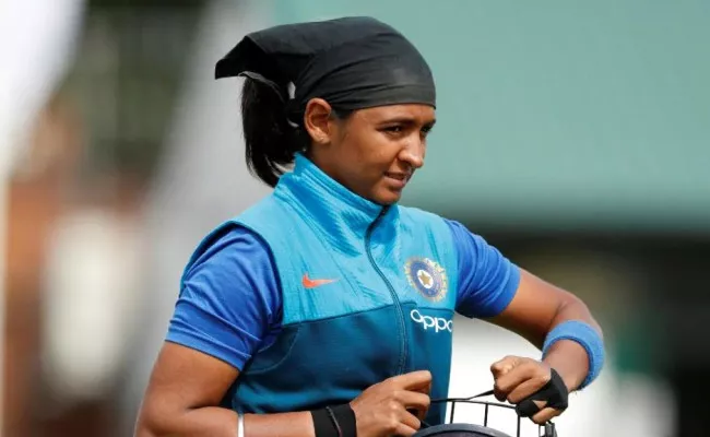 Harmanpreet Kaur Takes Stunning Catch Against West Indies - Sakshi